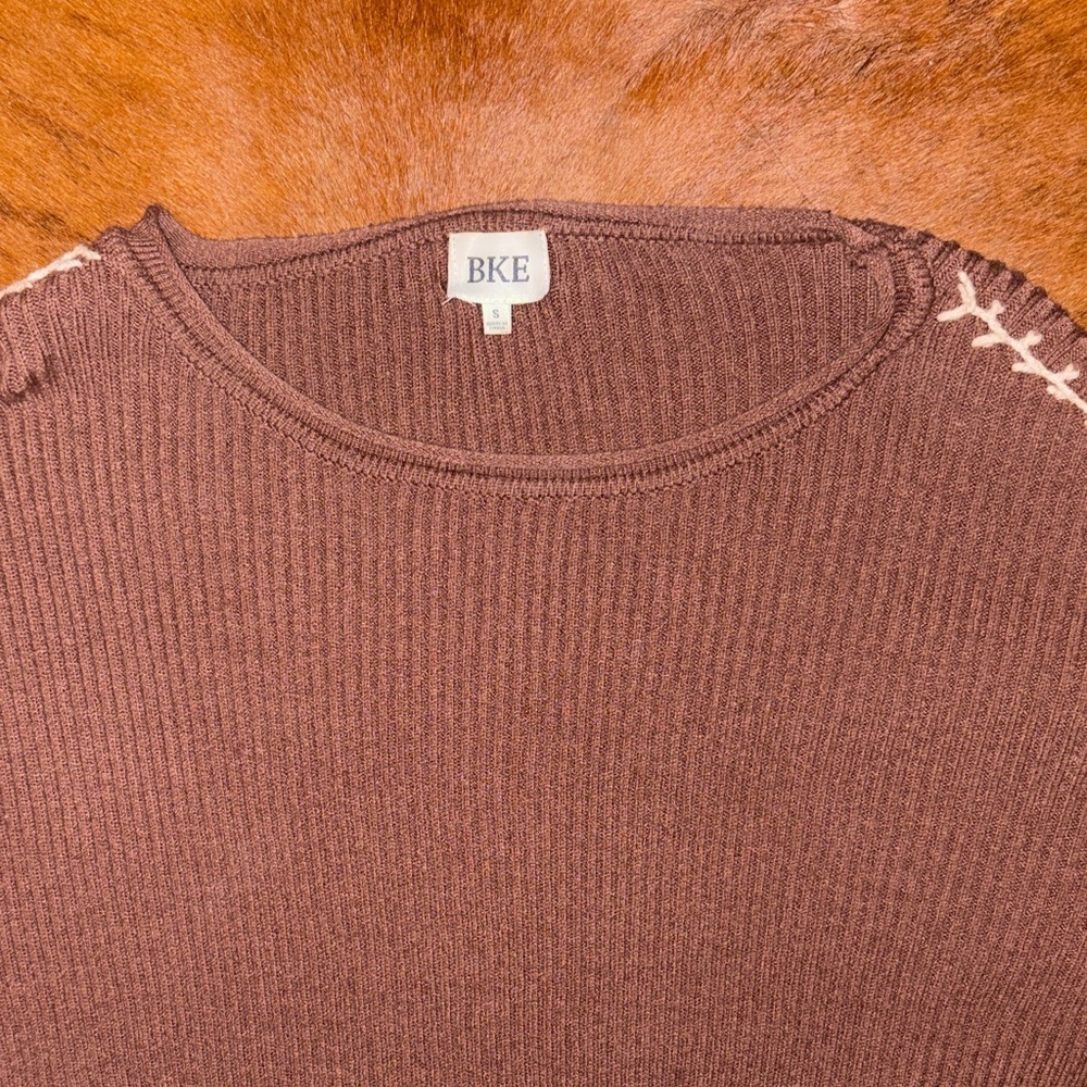 BKE Chocolate Knit Top with Cream Accents size small - Picture 2 of 2